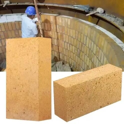 آجر آتش شکن آلومینیوم بالا SK32 SK34 آجر گل آتش Al2o3 آجر آتش برای دیگ / اجاق شیشه ای