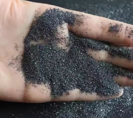 پودر کربید سیلیکون سیاه سبز 98٪ خلوص SiC Grit پودر نازک برای فلزات آتش گیر